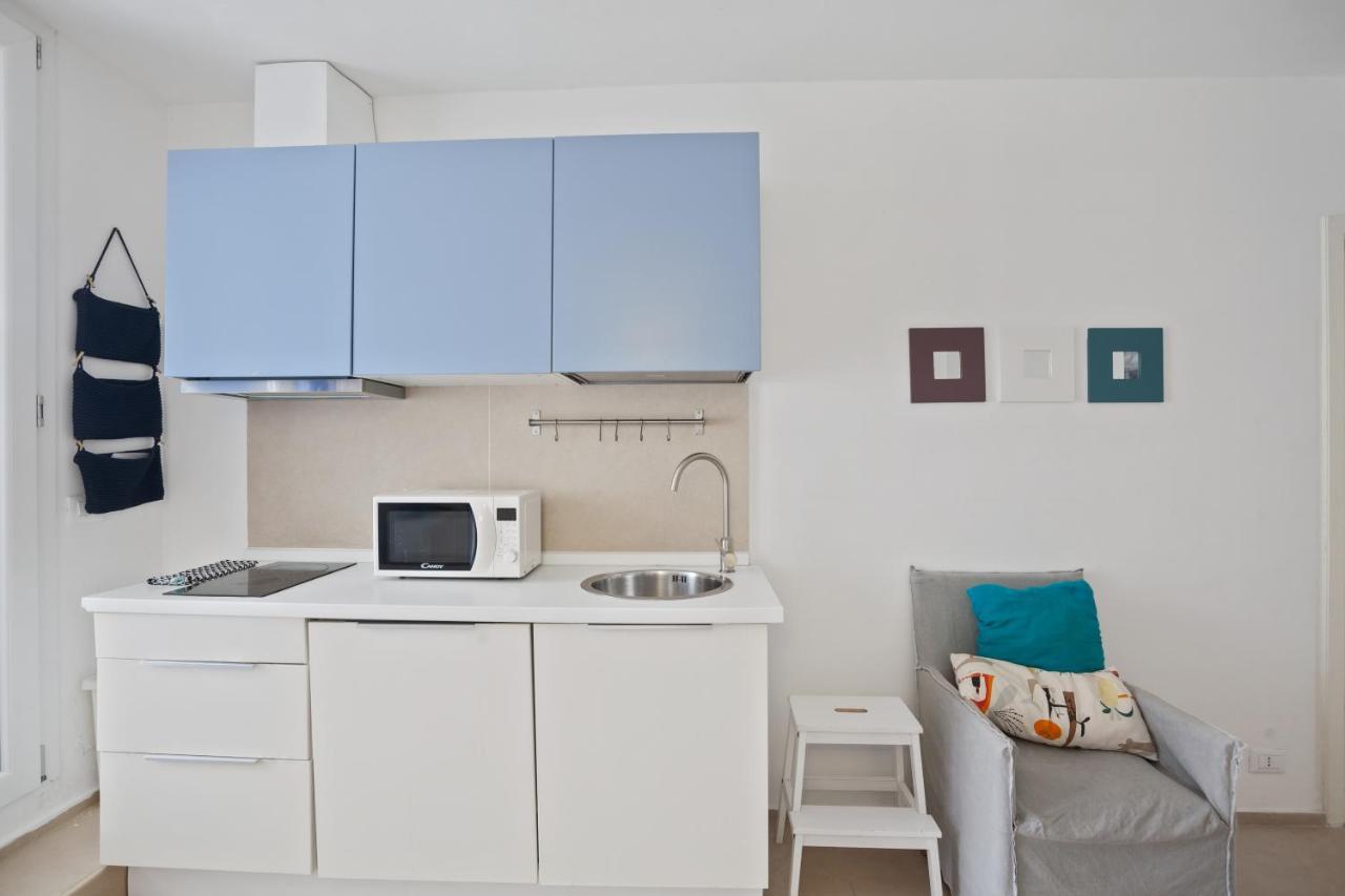 Casalmare Apartments One Step From The Sea Mola di Bari Eksteriør bilde